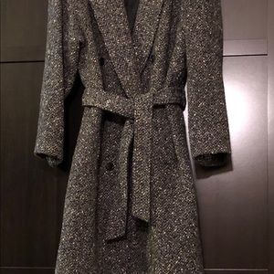 Men’s tweed overcoat, black and white, size M